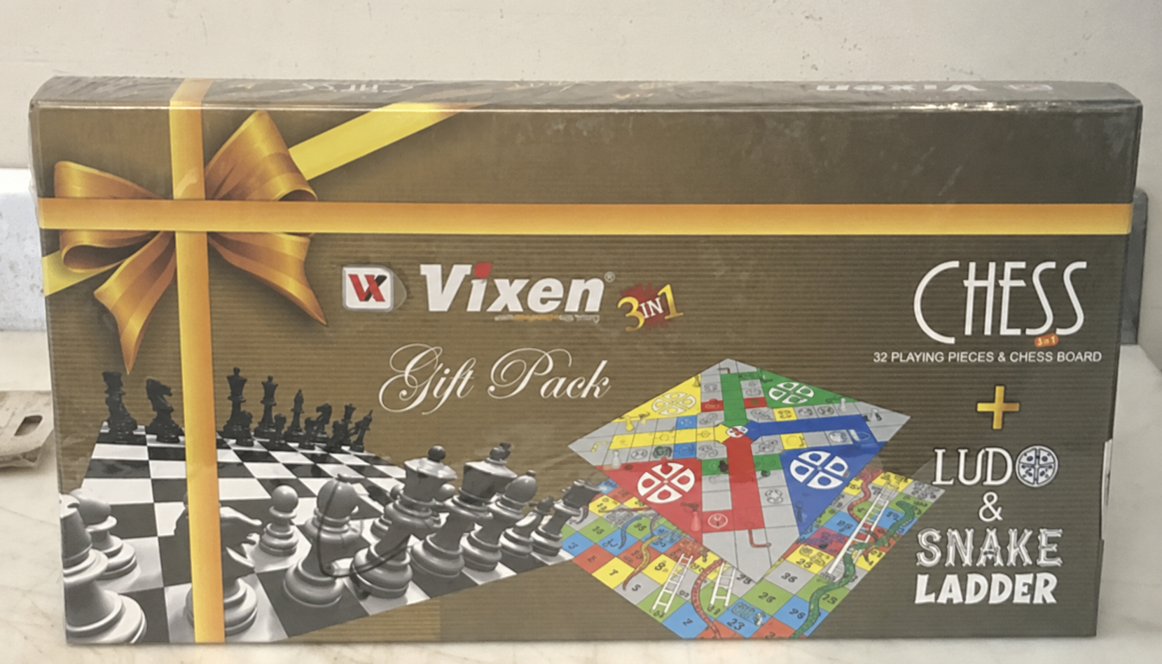 Vixen Chess plus Luddo